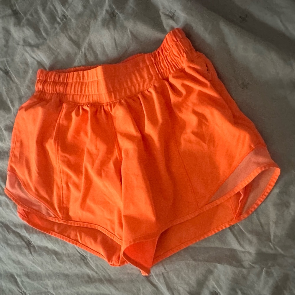 Lululemon Hotty Hots